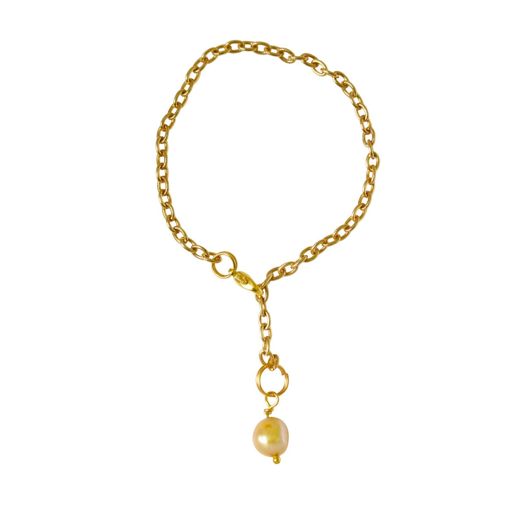 Gold freshwater pearl adjustable bracelet or anklet on gold plated chain | by Ifemi Jewels - tutto per te