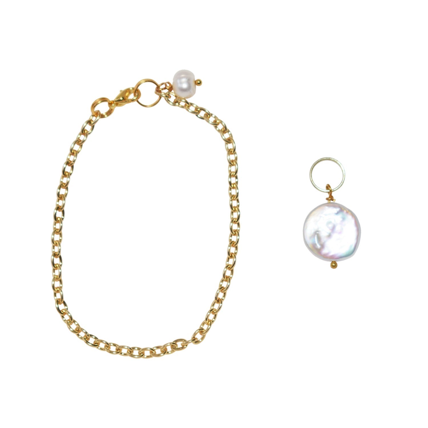 Pearl adjustable bracelet or anklet on gold plated chain | by Ifemi Jewels - tutto per te